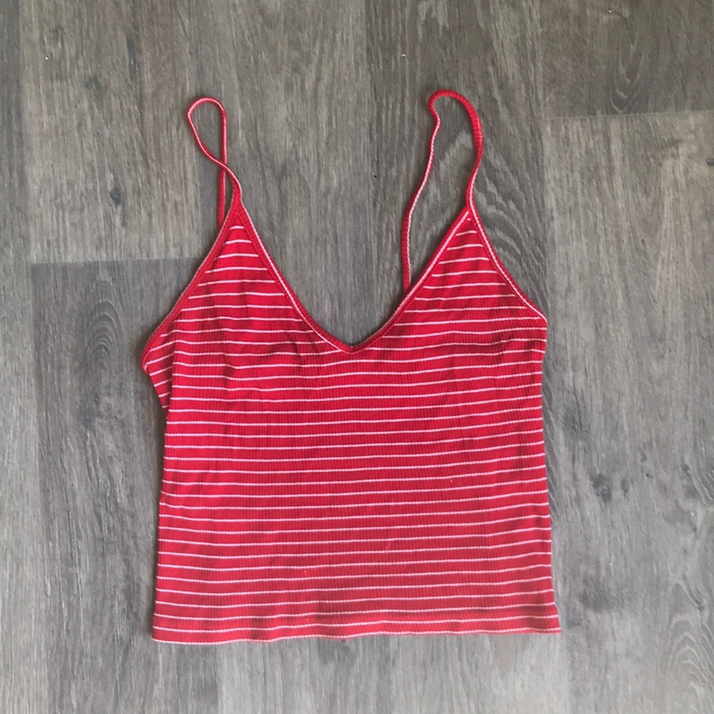 BRANDY MELVILLE / cami crop ❤️